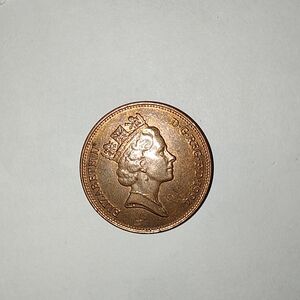 1994. Queen Elizabeth British One Penny Coin - Copper Tone